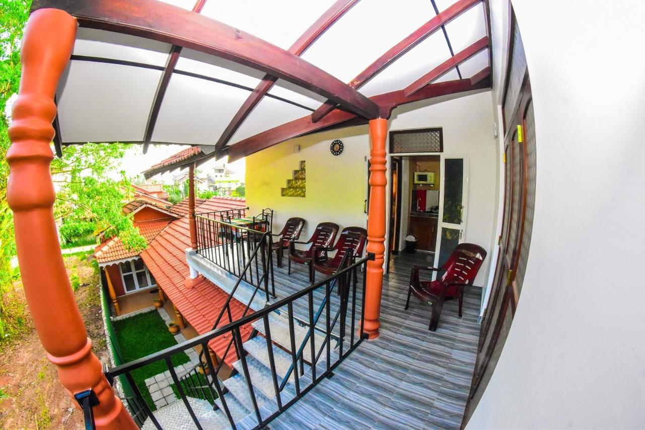 Wattle Inn Negombo Exterior foto